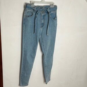 PACSun Light wash super high rise jeggjng jeans Sz 26